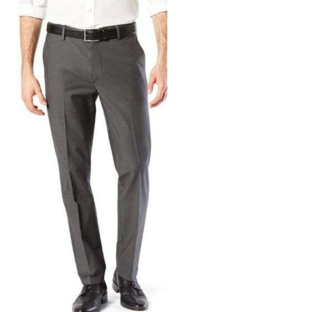 Mens Dockers Pants 30x32 Medium Gray Straight Flat Front Khaki Dress 4 Pocket